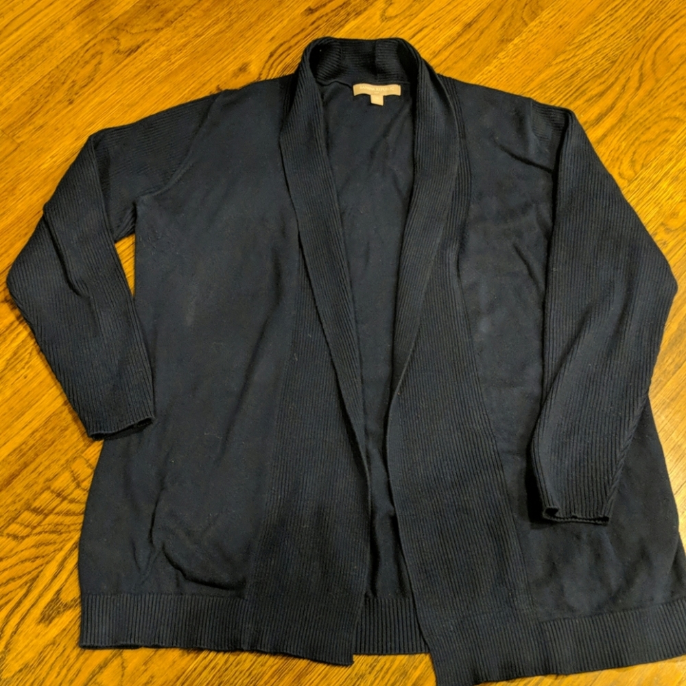 Semi long navy blue sweater